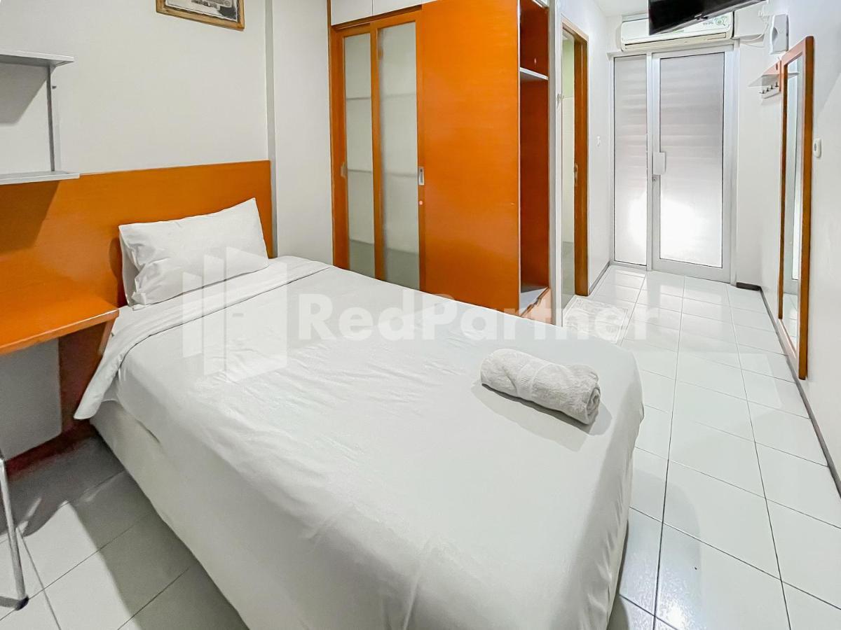 Sang Surya Guesthouse Syariah Near Rs Hasan Sadikin Mitra Reddoorz Bandung Exteriör bild